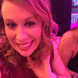 Meet your Posher, Sabrina